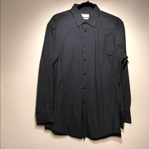 Calvin Klein Men’s slim fit dress shirt
